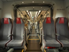 Grill, gitary, płótno malarskie. Ponad 3 tysiące przedmiotów pozostawiono w pociągach w 2025 roku