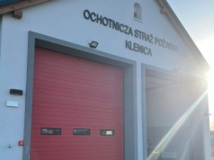 Strażacy z OSP Klenica wprowadzili się do nowej remizy