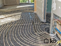 Grzejniki czy podłogówka? Ten system wybiera zdecydowanie więcej osób