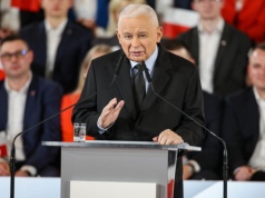 Jarosław Kaczyński o niebezpieczeństwach dla Polski. „Zagrożone są polskie wartości”