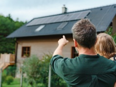 Rewolucja w rachunkach prosumentów: Czy stracisz "darmowy" prąd z lata?