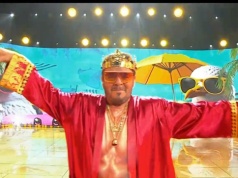 Piotr Pręgowski wystąpił na preselekcjach do Eurowizji. Internauci nie zostawili na nim suchej nitki: kabaret