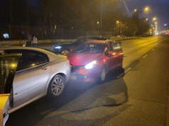 Wjechała mu w samochód Golfem, zostawiła numer a potem jej ojciec miał pretensje