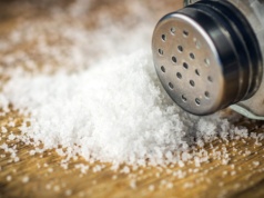 Arsen i dodatki szkodliwe dla nerek. Tę sól lepiej omijaj z daleka