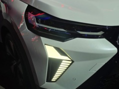 Nowy Grandis już nad Wisłą. Rodzinne Mitsubishi ma 8 lat gwarancji i sprawdzone napędy