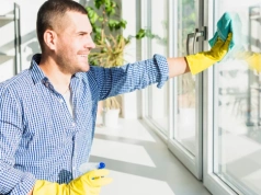 Dodaj dwie krople do wody. Okna będą lśniły bez smug