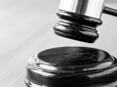 Rząd uruchamia ogólnopolski portal licytacji komorniczych – e-Licytacje KAS