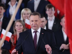 Politolog wyjaśnia decyzję PiS. "Uznał, że nie jest jeszcze gotowy"