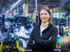 Kobiety zarządzają fabrykami marki Opel. Nowa Astra powstaje pod ich kierownictwem