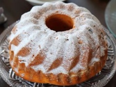 Wrzucam całe opakowanie włoskiego serka i piekę pyszną babkę. Wilgotna, miękka i długo nie czerstwieje