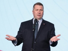 Wrócą czasy Lex Czarnek opresji i niskich pensji? Nikt tak nie zna Przemysława Czarnka jak nauczyciele