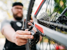 Czas na rower. O czym warto pamiętać?