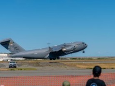 Samolot wojskowy z problemami nad Zatoką Perską. Pilne lądowanie