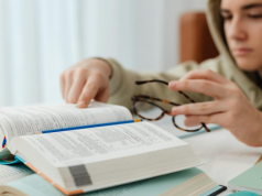 Egzamin ósmoklasisty z języka polskiego. Co warto powtórzyć, a co można pominąć