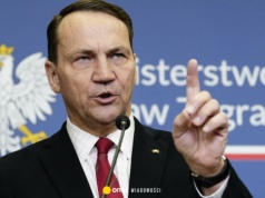 Radosław Sikorski wbija szpilę Przemysławowi Czarnkowi. "Zwyczajowa subtelność"