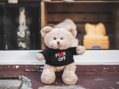 Przeklinasz w internecie? Sąd Najwyższy uważa, że łamiesz prawo