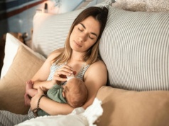 Sypialnia po porodzie. "Wpaja się nam, że lepiej 'mu dać', bo pójdzie szukać gdzie indziej"