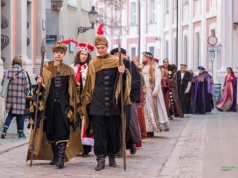 Poznań świętował 33. Kaziuki Wileńskie. Tradycja, jarmark i Orszak Jagielloński na ulicach miasta