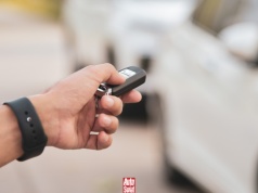 Co potrafi kluczyk samochodowy i co naciskać, by robił coś więcej, niż tylko otwierał drzwi?