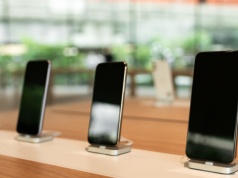 iPhone'y biją rekordy popularności. Nowy model tylko wzmocni ten trend