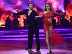 Wyznanie Izy Miko w "Tańcu z gwiazdami" podzieliło widzów. "Po co wywlekane są takie rzeczy?"