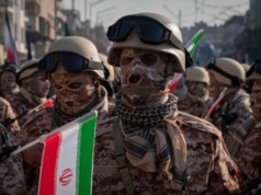 Irańskie wojsko staje za nowym przywódcą. Obiecują "poświęcenie"