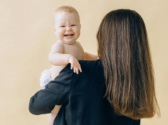 Powołał się na badania o dzieciach i zarobkach. Reakcja matek szybko go zgasiła