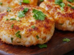 W PRL-u były hitem zakładowych stołówek. Ja dodaję do nich coś jeszcze i są o wiele smaczniejsze