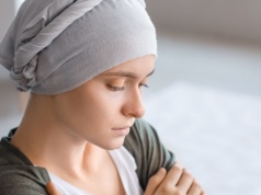 Przeżyli nowotwór w młodości. Doświadczają przyspieszonego starzenia