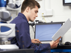 Praca bez granic to już przeszłość? Ekspert o tym, dlaczego pokolenie Z nie daje się już wykorzystywać