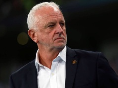 "Lotnisko jest zamknięte, a my gorączkowo poszukujemy alternatywy". Selekcjoner wprost