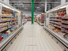 Powrót Auchan w miejsce dawnych sklepów Real. Sprawie przygląda się UOKiK