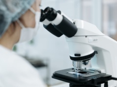 GSK udziela firmie Alfasigma licencji na lek na choroby wątroby. Umowa warta do 690 mln USD