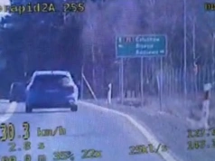 130 i 146 km/h przy ograniczeniu. Dwaj kierowcy bez prawa jazdy