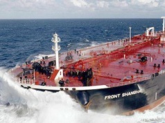 Iran omija blokadę Cieśniny Ormuz. Miliony baryłek ropy trafiają na rynek mimo wojny