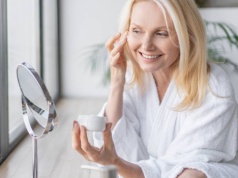 Ten krem z prebiotykiem i pantenolem jest stworzony do cery odwodnionej, szarej i wrażliwej!