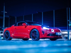 Czy Renault pozostawi markę Alpine? Sprzedaż niewielka, ale jej wartość jest ogromna