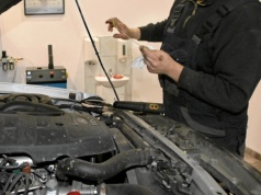 Jedno zdanie w warsztacie podniesie rachunek. Wielu kierowców mówi je bez zastanowienia