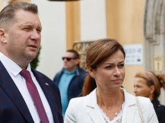 Prawie 7,7 mln zł od Czarnka dla KUL. Na projekt, w którym udział bierze jego żona