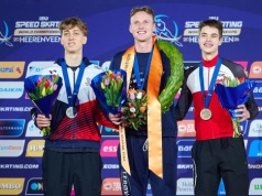 Łyżwiarskie MŚ w wieloboju. Władimir Semirunnij z historycznym brązowym medalem