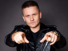 Arek Kopaczewski przenosi fanów w muzyczną podróż sprzed lat w USA