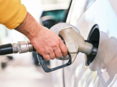 Szok na rynkach paliw. Wojna na Bliskim Wschodzie dusi gospodarkę światową