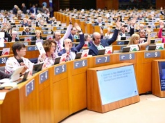 Komitet Regionów postuluje uproszczenie unijnych przepisów dot. zamówień publicznych