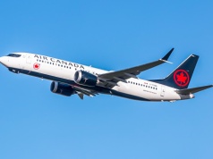 Pierwszy boeing B737-8 MAX we flocie Air Canada Rouge