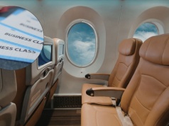 Jak lecieć klasą biznes bez dopłat? Stewardessa wyjawia sekret linii lotniczych. "Pasażerowie nie mają pojęcia"