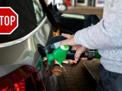 Pierwsze kraje w Europie to zrobiły. Limity cen paliwa już wchodzą w życie