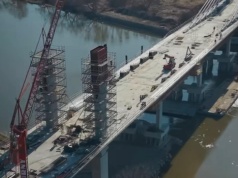 Gigant nad Sanem nabiera kształtów. Zobaczcie budowę najdłuższego mostu na Podkarpaciu