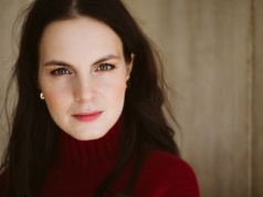 Chciała rzucić studia, dziś podbija świat kina. Tak zaczęła się kariera gwiazdy "Piekła kobiet"