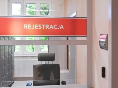 Kończą się umowy na leczenie. Pacjentom grozi utrata dostępu do przychodni