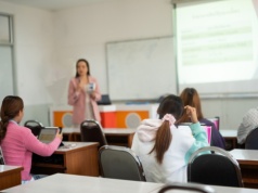 Od 15 marca uczniowie mogą nie przychodzić na lekcje. Nauczyciel nie ma wyboru